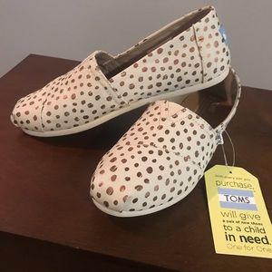 Cream/gold dot TOMS